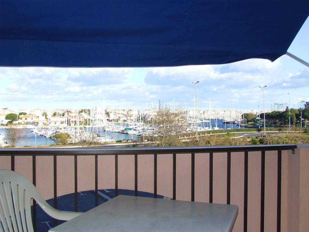 Alhambra Hotel 2*